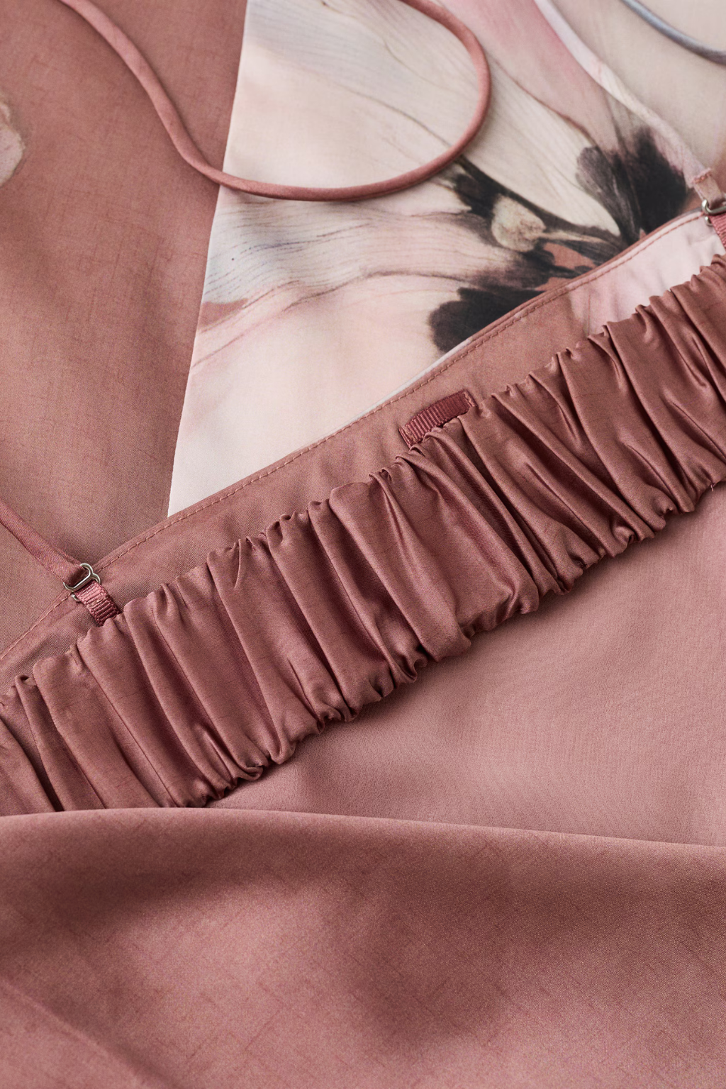 VESTIDO PRAGA CON CAPA