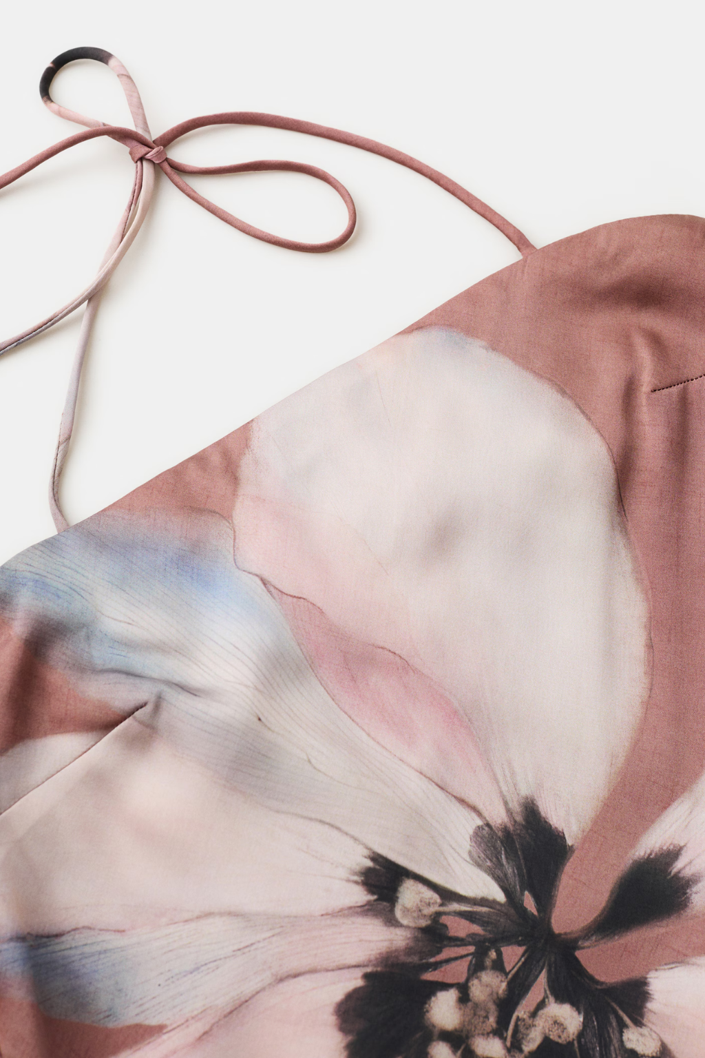 VESTIDO PRAGA CON CAPA